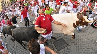 San%20Ferm%C3%ADn%3A%20corridas%20com%20touros%20deixam%2027%20feridos%20na%20Espanha