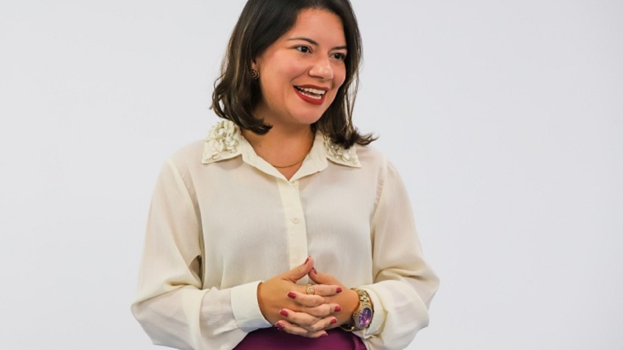 Reumatologista Dra. Samara Gavinier