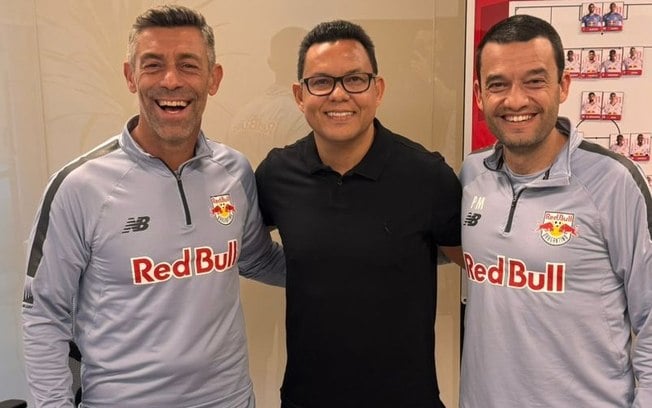 Marcinho visita Red Bull Bragantino, reencontra Pedro Caixinha e aprova novo CT: ‘Potencializa mundialmente’