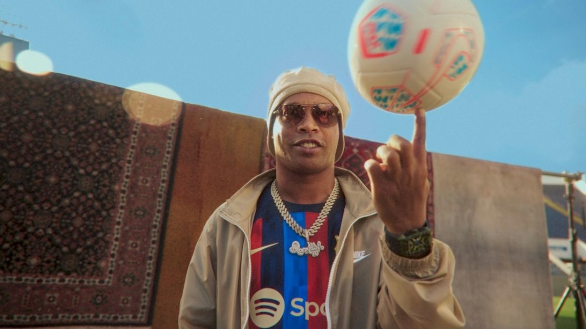 Ronaldinho Gaúcho ganha playlist no Spotify com conteúdos exclusivos  