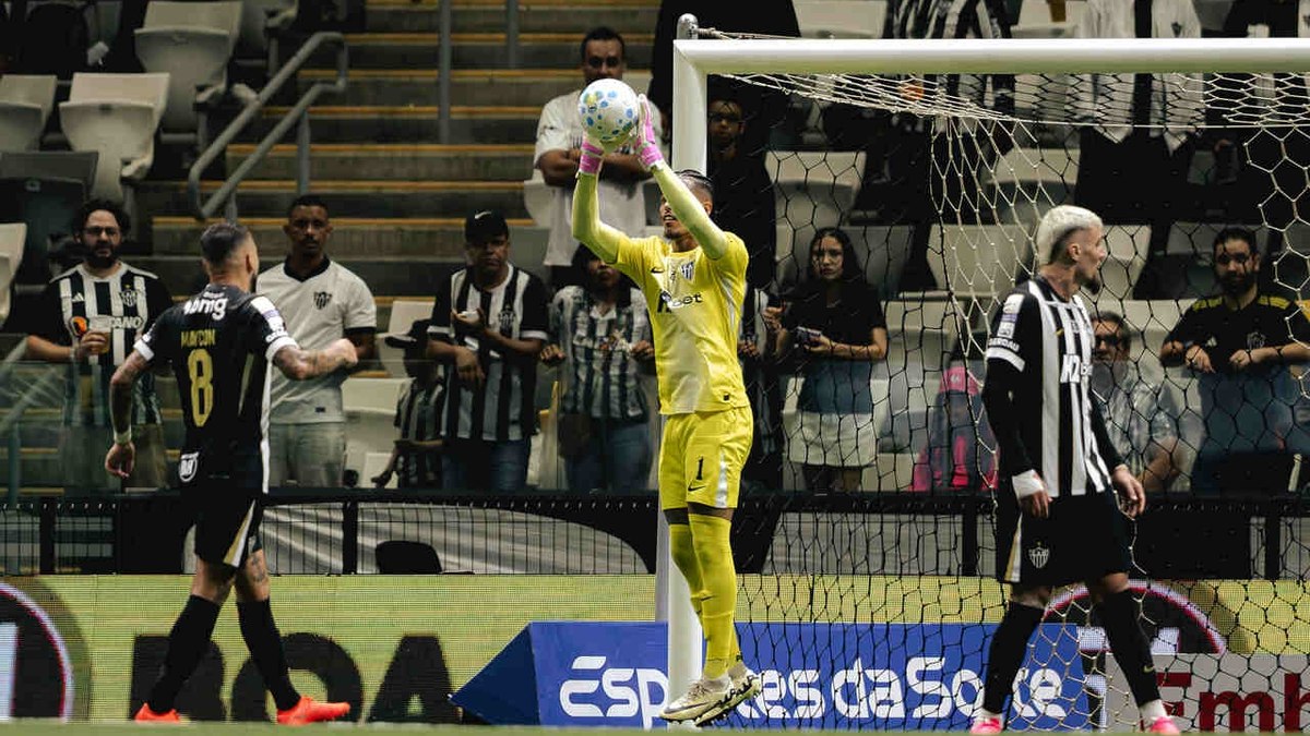 Gabriel Delfim revela inspiração após atuação brilhante pelo Atlético no Brasileirão