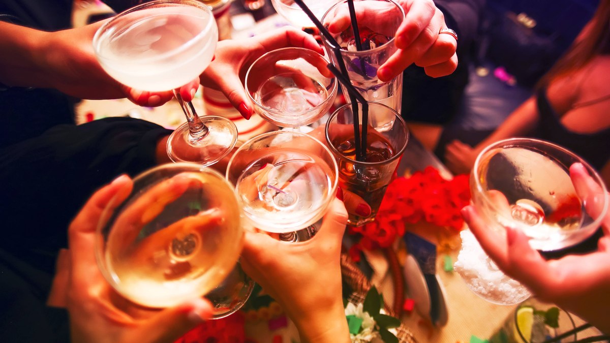 SP: dois morrem por intoxicação com bebidas adulteradas