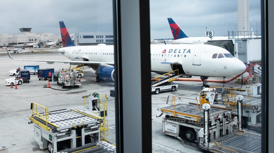 Aeroporto Internacional Hartsfield-Jackson, em Atlanta, nos Estados Unidos Aeroporto Internacional Hartsfield-Jackson, em Atlanta, nos Estados Unidos