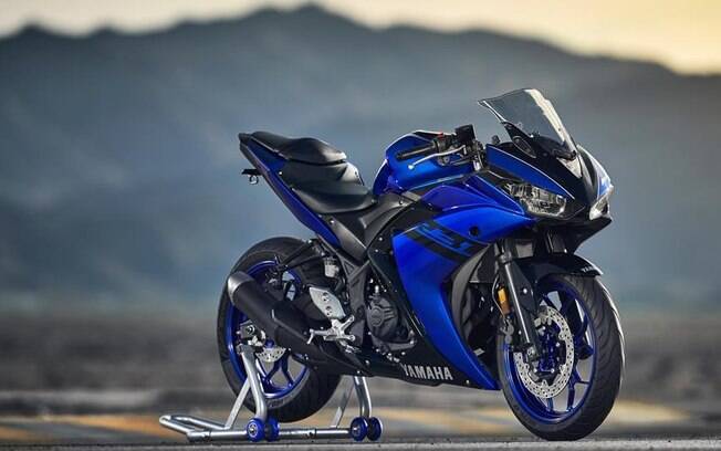 Yamaha R3 é a esportiva mais acessível da montadora japonesa. Veja as atualizações