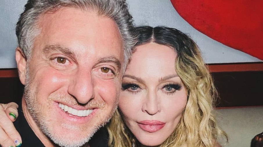 Luciano Huck tieta Madonna: 'Ajudou a curar um pais dividido'