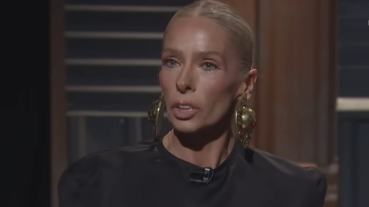 Adriane Galisteu dá detalhes sobre Silvio Santos: "Não era fácil"