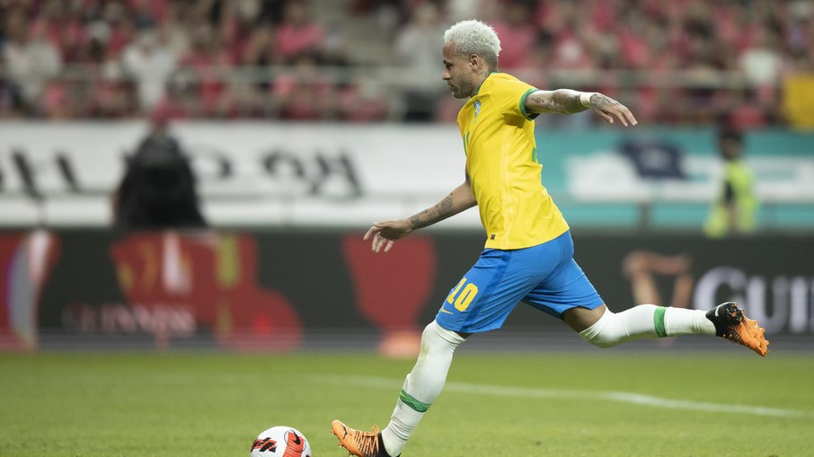 'Não posso garantir que vou jogar outra', diz Neymar sobre Copa