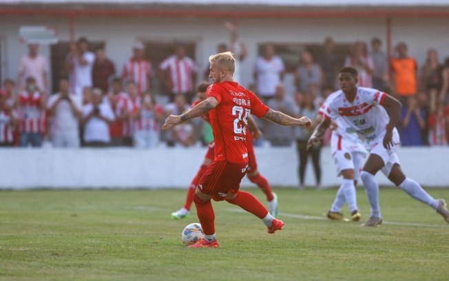 Pedro Henrique quer mais minutos e pode deixar o Internacional