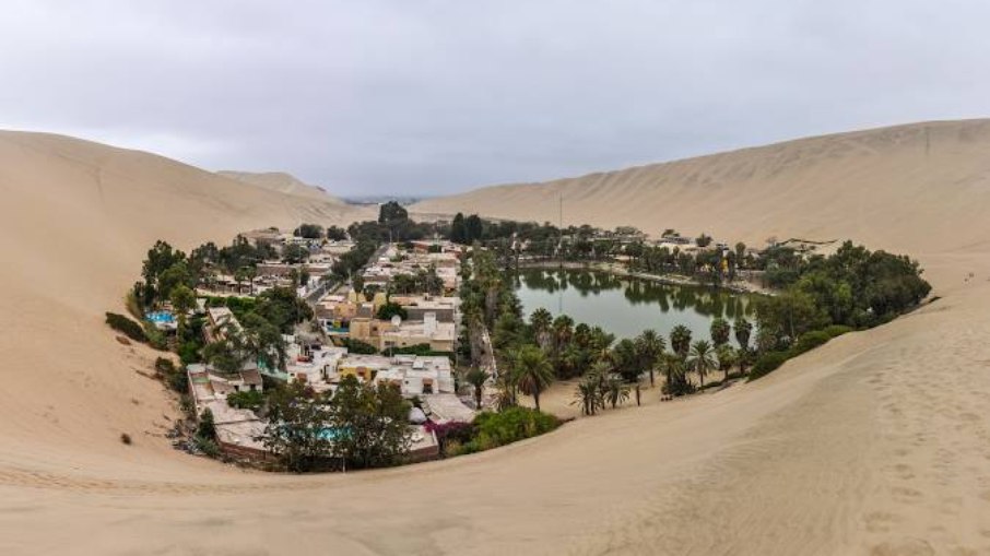 Huacachina, no Peru Huacachina, no Peru