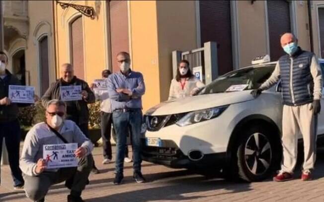 Grupo de taxistas de Roma se mobilizou para ajudar idosos