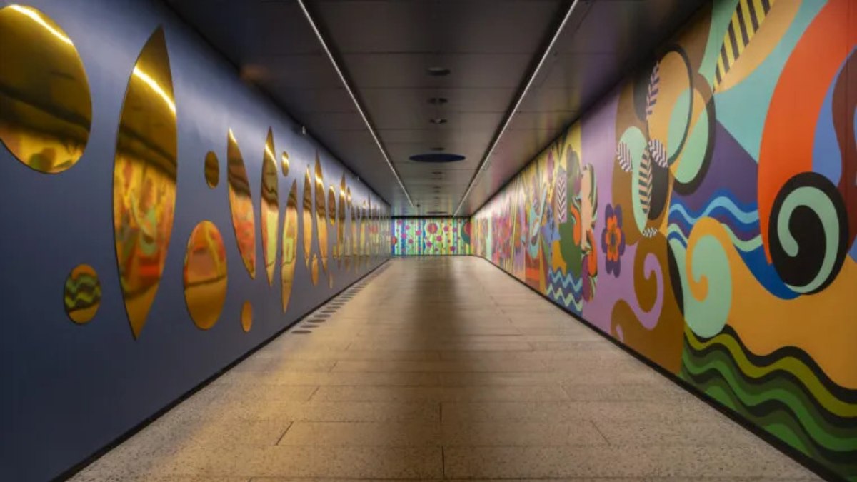 MASP abre túnel subterrâneo com mural imersivo na Paulista - Foto