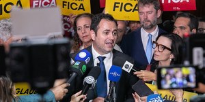 Glauber Braga: trajetória, posicionamento e o embate com a Câmara