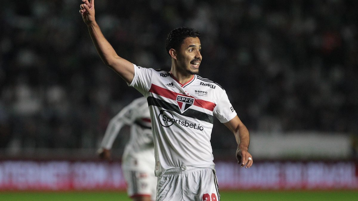São Paulo acerta pagamento de dívida milionária com André Anderson