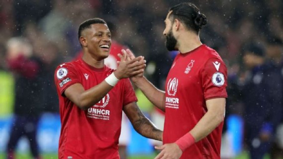 Danilo e Felipe atuam juntos no Nottingham Forest, da Inglaterra