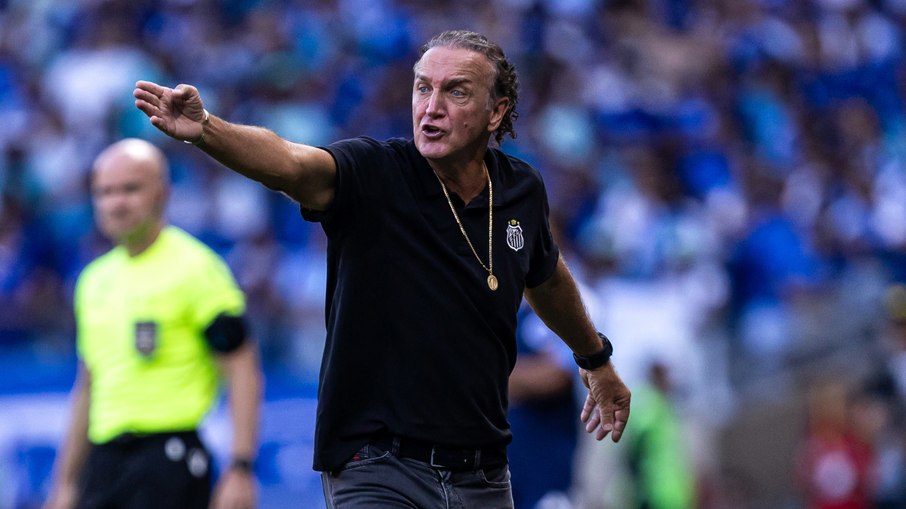 Cuca protestou e afirmou que o impedimento não existiu 