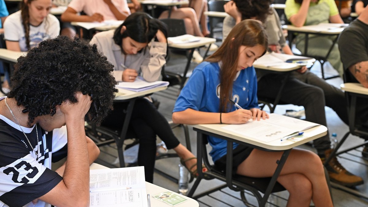 UFRGS Revela Segredos do Vestibular 2026: Locais de Prova e Dicas Cruciais!