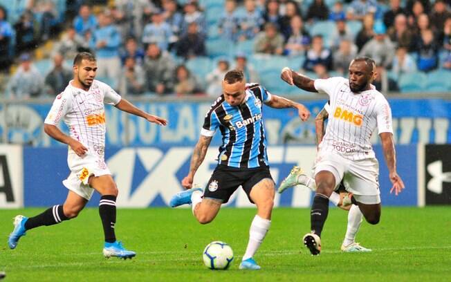 Grêmio e Corinthians se enfrentaram em Porto Alegre neste sábado