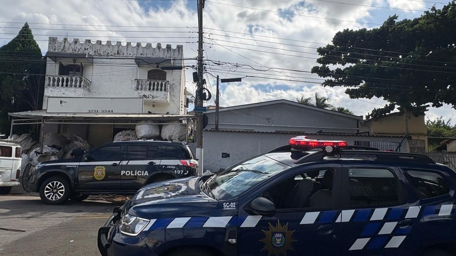 Operação integrada reuniu Guarda Municipal, Polícia Civil e Secretaria Municipal de Urbanismo