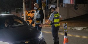 Saiba como reduzir multas de trânsito em até 40%