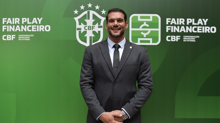 Presidente da CBF confirma impedimento semiautomático para 2026