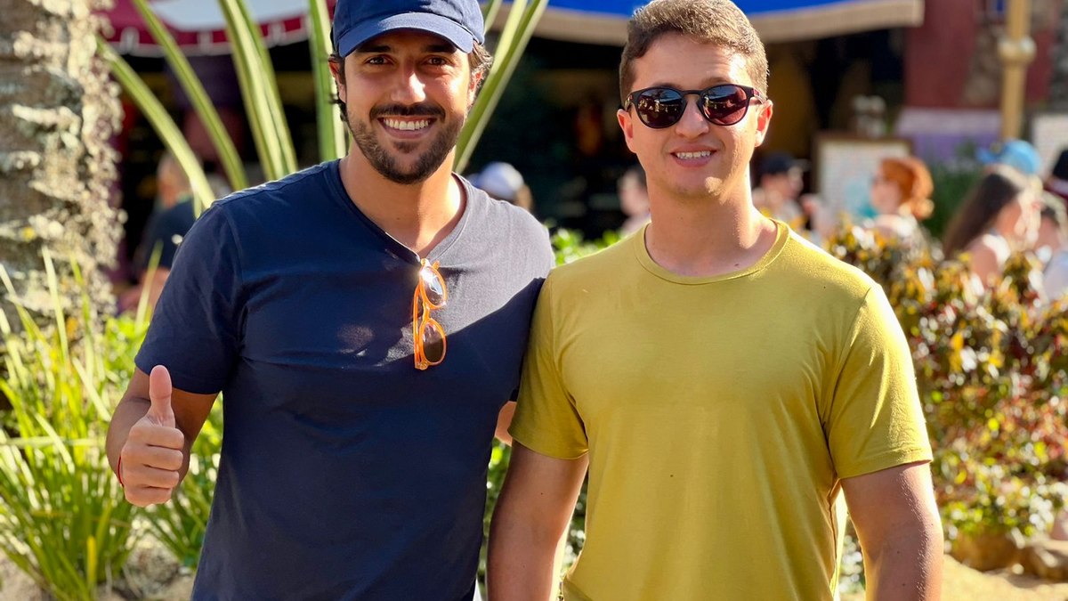 Rodrigo Galieta e o amigo visitaram o parque pela primeira vez 