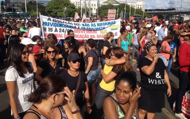 Salvador em manifestação; pelo menos 23 capitais nacionais foram cenário de manifestações nesta quarta