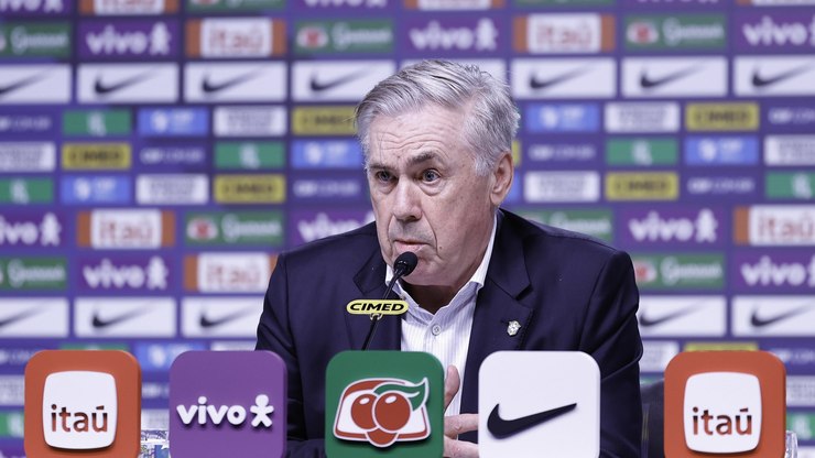 Convocação de atacante por Carlo Ancelotti gera revolta nas redes