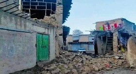 Sobreviventes de terremoto estão sem comida