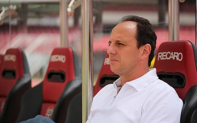 Rogério Ceni é treinador do São Paulo desde o início da temporada