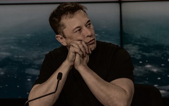 Elon Musk prevê que IA vai tirar todos os empregos das pessoas