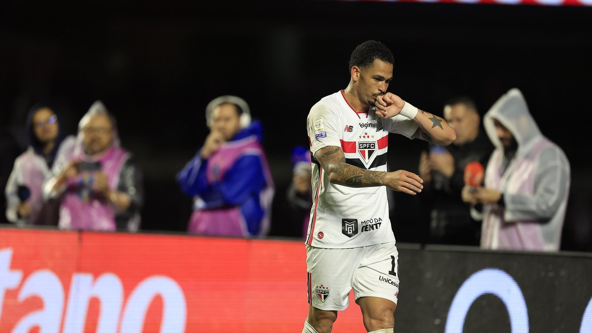 Luciano expressa insatisfação após vitória do São Paulo sobre o Atlético Mineiro