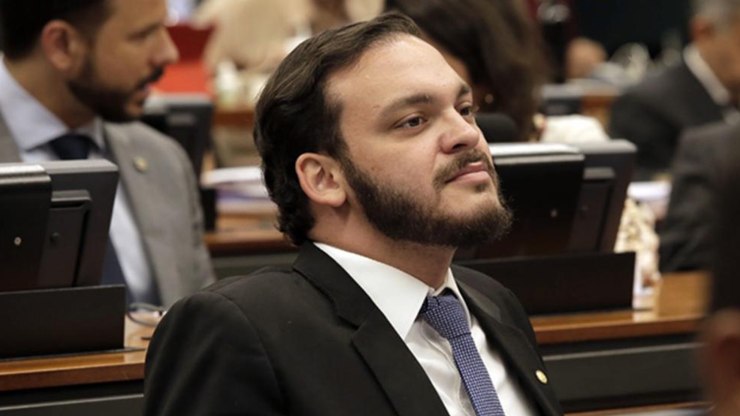Ex-deputado é preso por facilitar fuga de detentos na Bahia