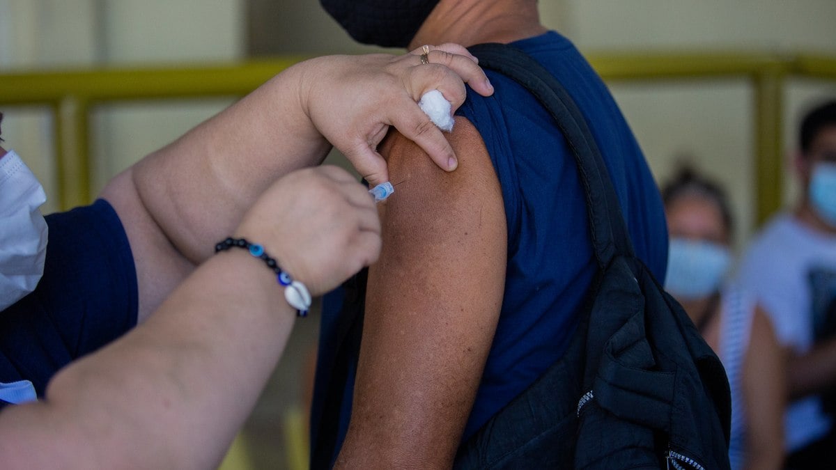 Governo recebeu 9,5 milhões de doses da vacina da Covid-19
