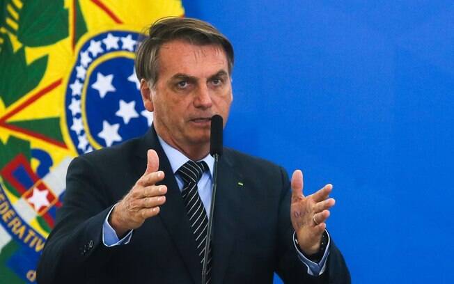 Bolsonaro voltou a defender cloroquina em fala aos manifestantes: 