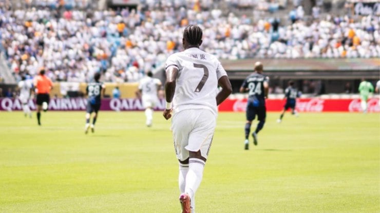 Jornalista%20revela%20preocupa%C3%A7%C3%A3o%20com%20Vinicius%20Jr%20no%20Real%20Madrid