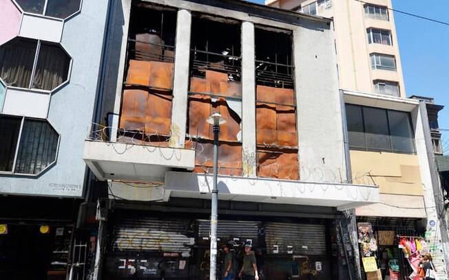 Segundo informações, prédio foi destruído por incêndio ainda no dia 18 de novembro