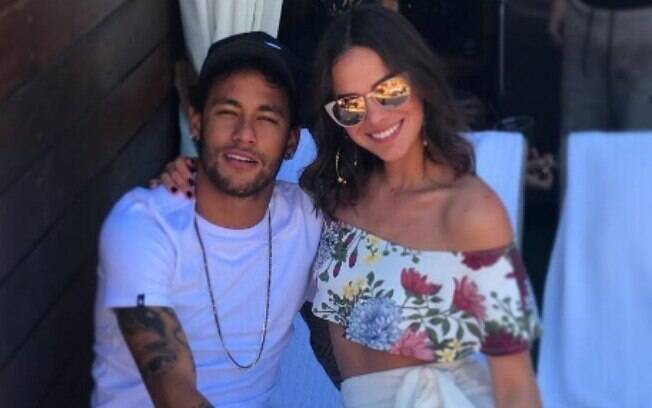 Bruna Marquezine se irritou com fãs que pedem sua reconciliação com Neymar nas redes sociais