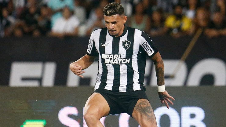 Ele voltou! Estrela de 2023 reforça o Botafogo na reta final