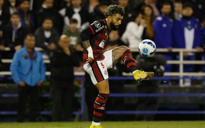 Benja critica Gabigol em vitória do Flamengo: 'Cansa de perder gols fáceis'
