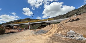 Desmonte de rochas muda tráfego na Serra das Araras nesta semana