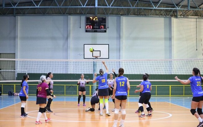 Esportes no São Carlos Clube