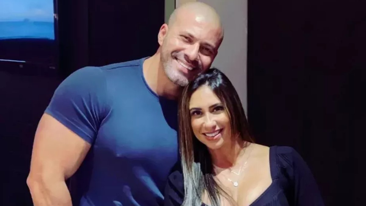 Daniel Silveira e sua esposa, Paola da Silva Daniel