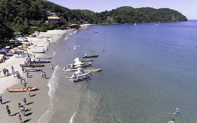Ubatuba conta com mais de 150 praias e é um destino popular para os paulitas que querem fazer um bate e volta