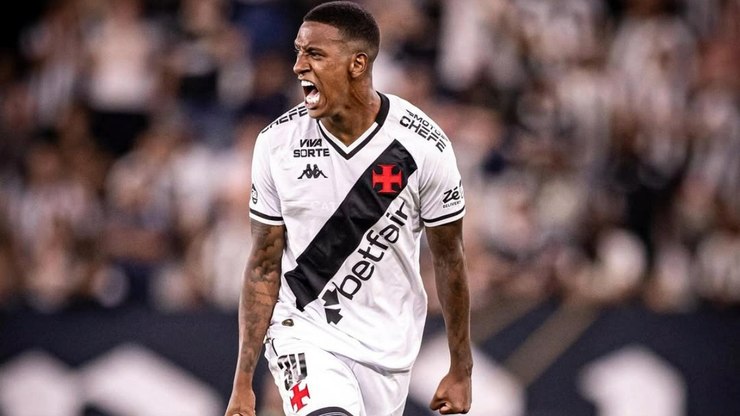 Herói do Vasco, Robert Renan desabafa e cita cavadinha polêmica