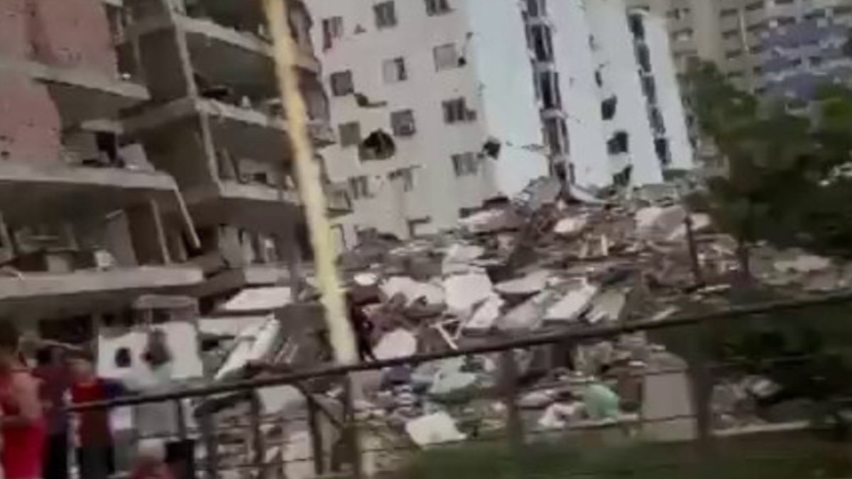 Algumas ruínas estavam pichadas com os nomes dos edifícios, numa tentativa de ajudar os socorristas 