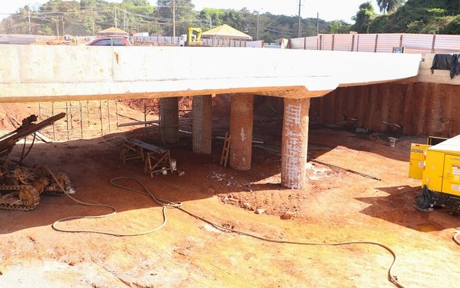 Obra do complexo viário do Jardim Botânico chega à fase de contenção