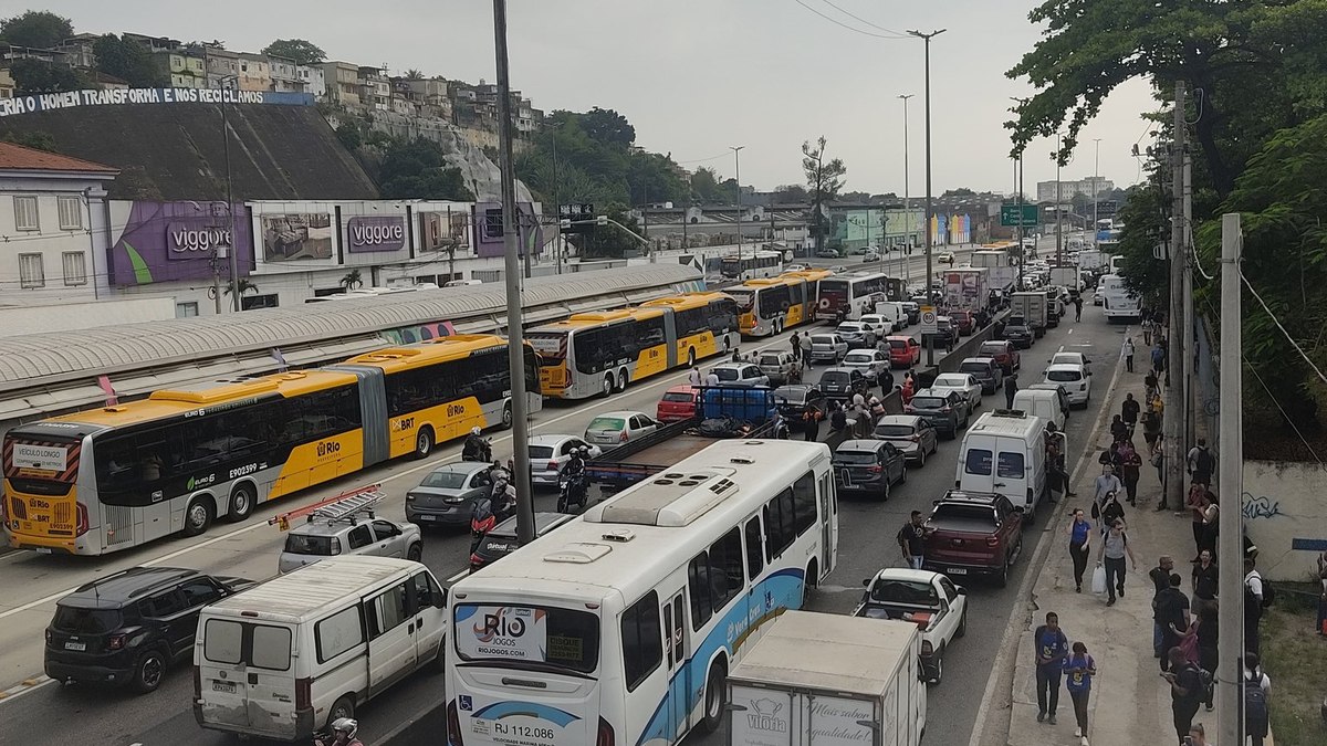 Trânsito provocado pela operação