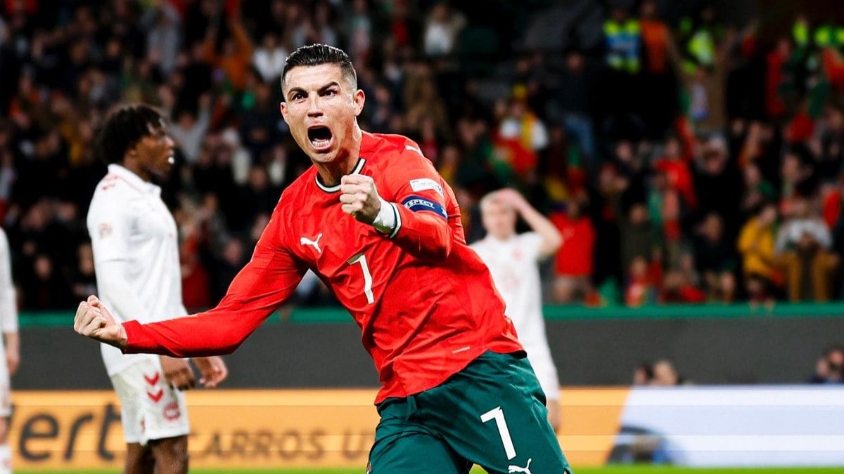 Jornal revela time argentino que tentou trazer Cristiano Ronaldo Jornal revela time argentino que tentou trazer Cristiano Ronaldo