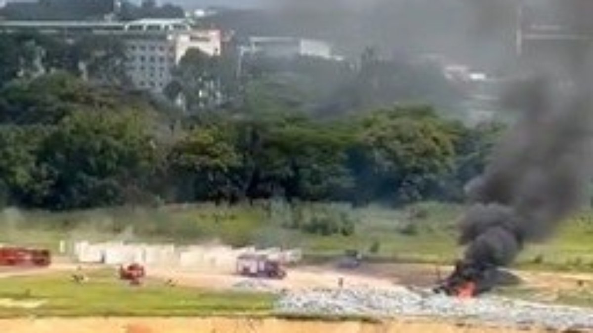 Avião monomotor caiu no Aeroporto da Pampulha, em Belo Horizonte