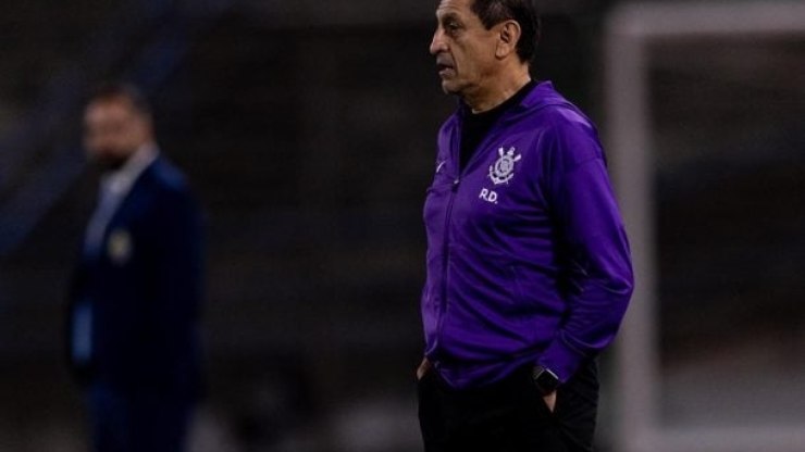 Ramon Díaz aponta razões para oscilação do Corinthians: ‘Deixamos de correr’